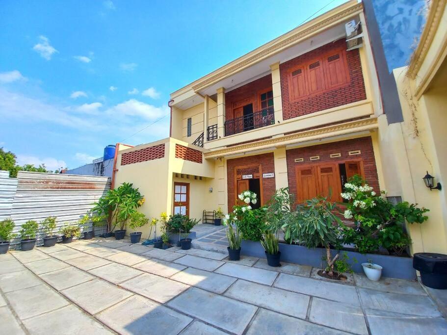 Willa Sabi House Lesmana 2 By Simply Homy Jogyakarta Zewnętrze zdjęcie